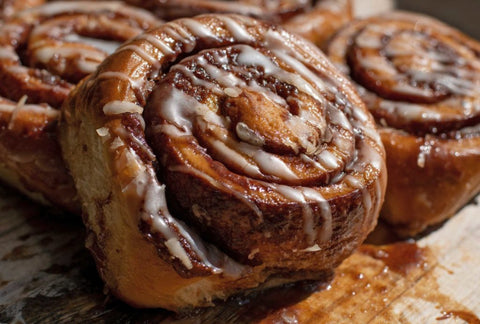 🥐 Pan of 6 Cinnamon Rolls(Crust)